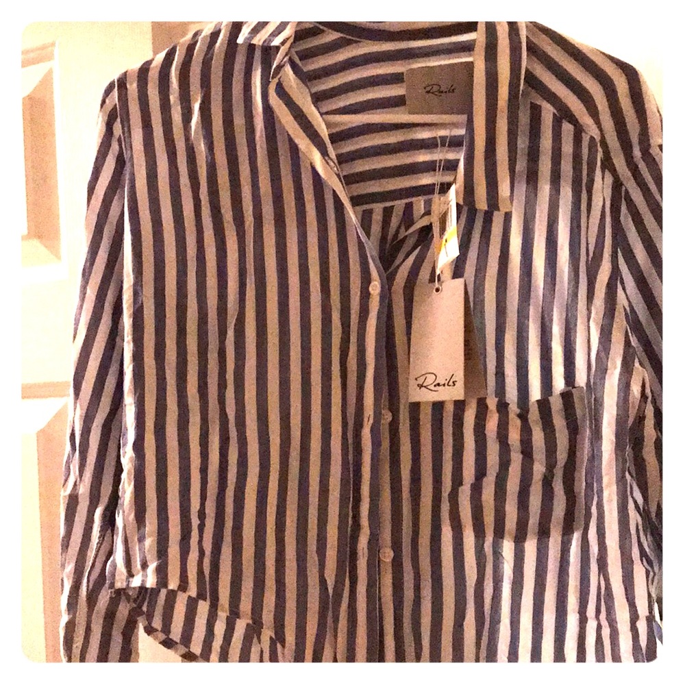 Rails Val size M NWT